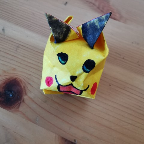 PikachuOrigamiLeo10. Vergrösserte Ansicht