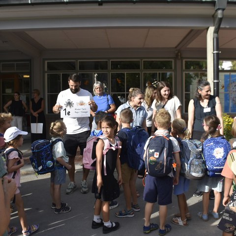 schule   19. Vergrösserte Ansicht