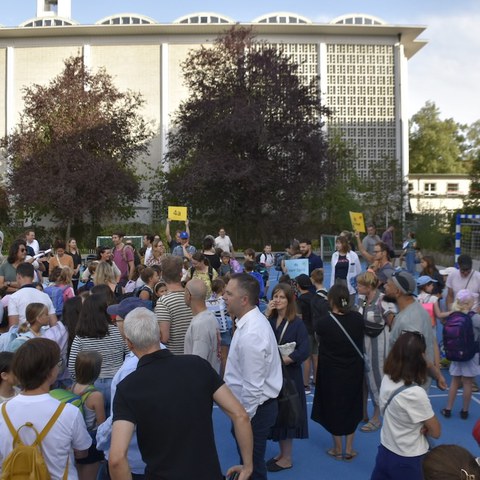 schule   7. Vergrösserte Ansicht