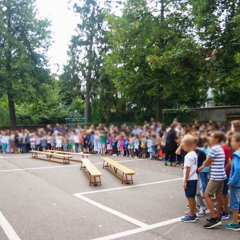 Erster Schultag (2018.08.13 08.32.46). Vergrösserte Ansicht