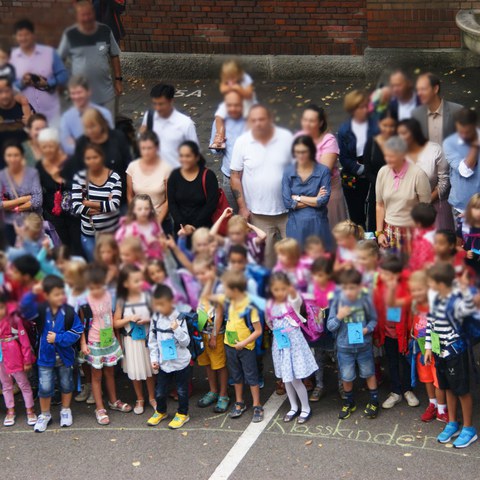 Erster Schultag (2018.08.13 08.39.00). Vergrösserte Ansicht