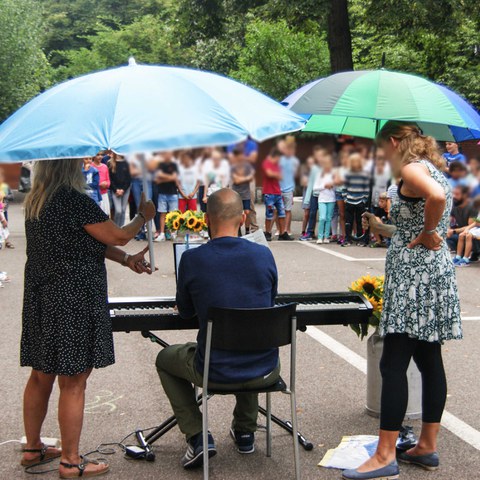 Erster Schultag (2018.08.13 08.51.10). Vergrösserte Ansicht